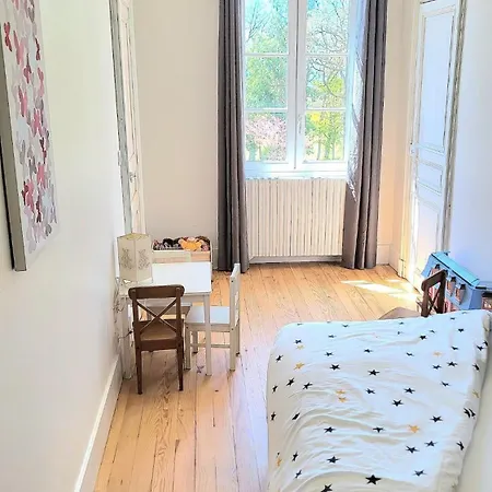 Château La Bordette 15mn Toulouse Vue Pyrénées, Piscine